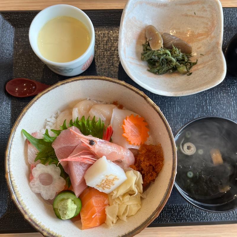 海鮮丼(和の実 榊)