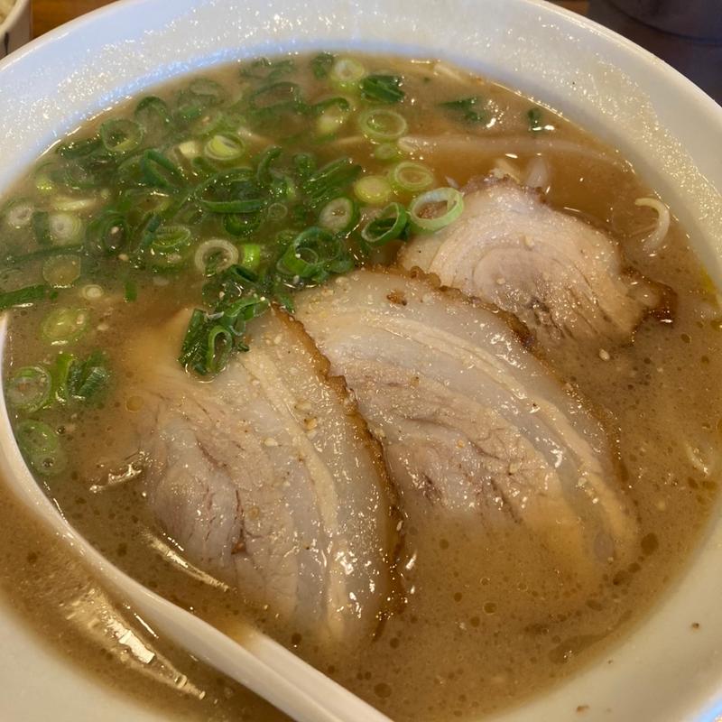 日の出ラーメン(日の出商店)