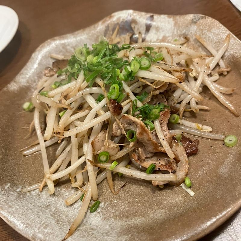 もやしと豚バラの黒こしょう炒め(とらや 東油山本店)