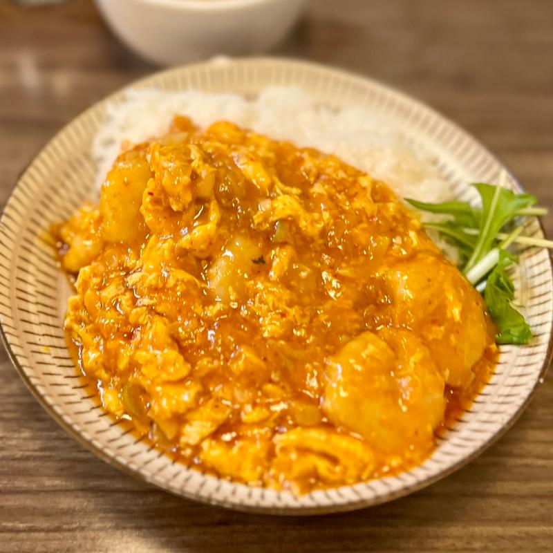 エビチリ飯(餃子と中華 豆点)