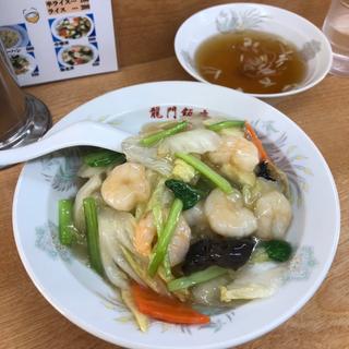 海老丼(龍門飯店)
