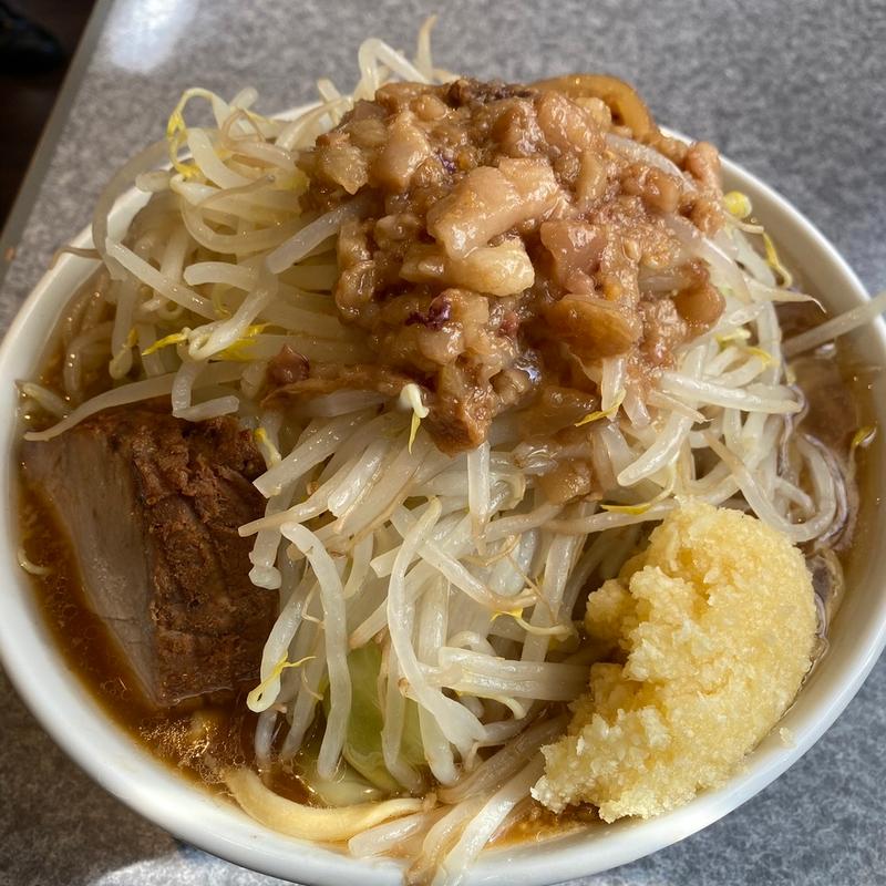 ラーメン並盛＋豚1枚(ラーメン宮郎)