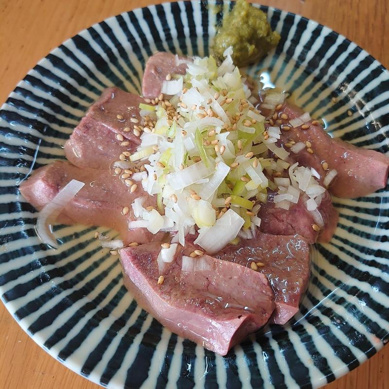 ればトロ刺(もつ焼き いとや )