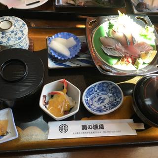 (関の漁場 （せきのりょうば）)