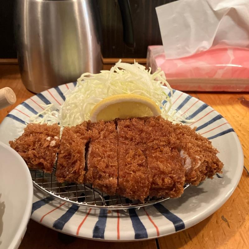 上ロースかつ定食(かつ屋)