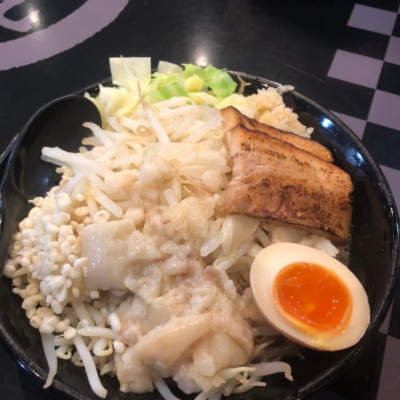 二郎インスパイアラーメン(麺屋白虎)