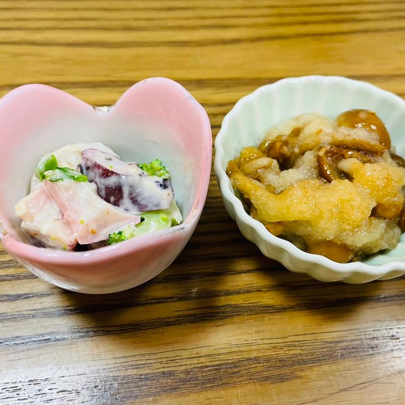 タコのマヨネーズ和え＆なめこおろし(串焼き 与兵)