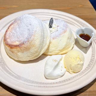 石川産コシヒカリの米粉を使った『たもん』パンケーキ(cafe たもん)