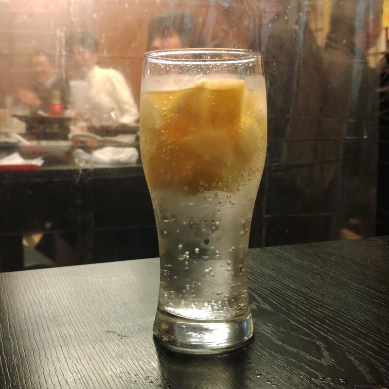 生レモンサワー(海鮮問屋 ふじ丸 小田原駅前店)