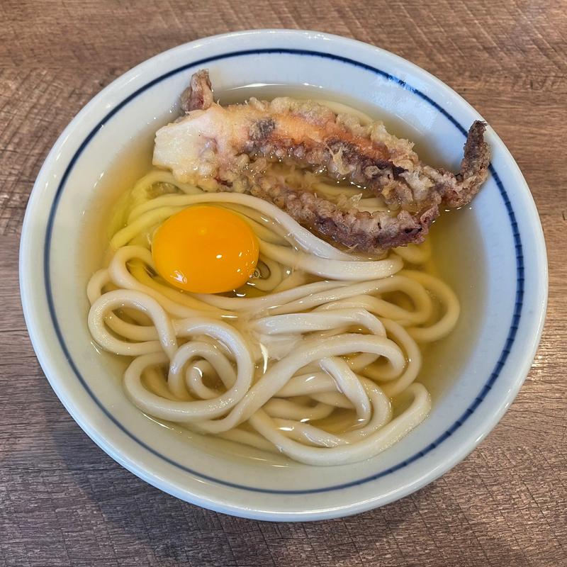 かけうどん（ゲソ天・生卵トッピング）(香川一福 愛知 矢場町店)