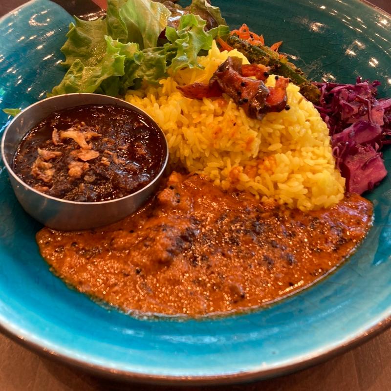 カレー二種盛り(グッドラックカリー浜松町)