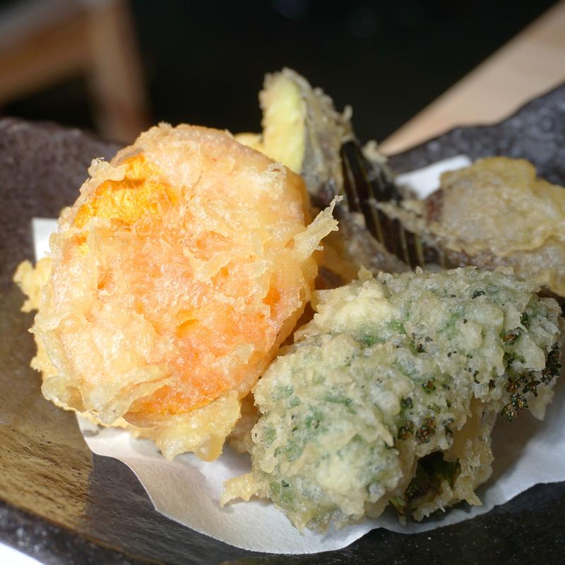 糸島野菜の天ぷらうどん(豊丸 糸島うどん)