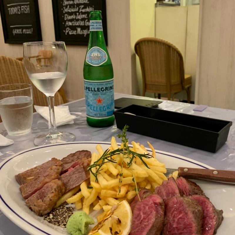 アンガス牛サーロインと黒毛和牛赤身の2種肉コンボ(マルゲリータキッチン テラスモール湘南)