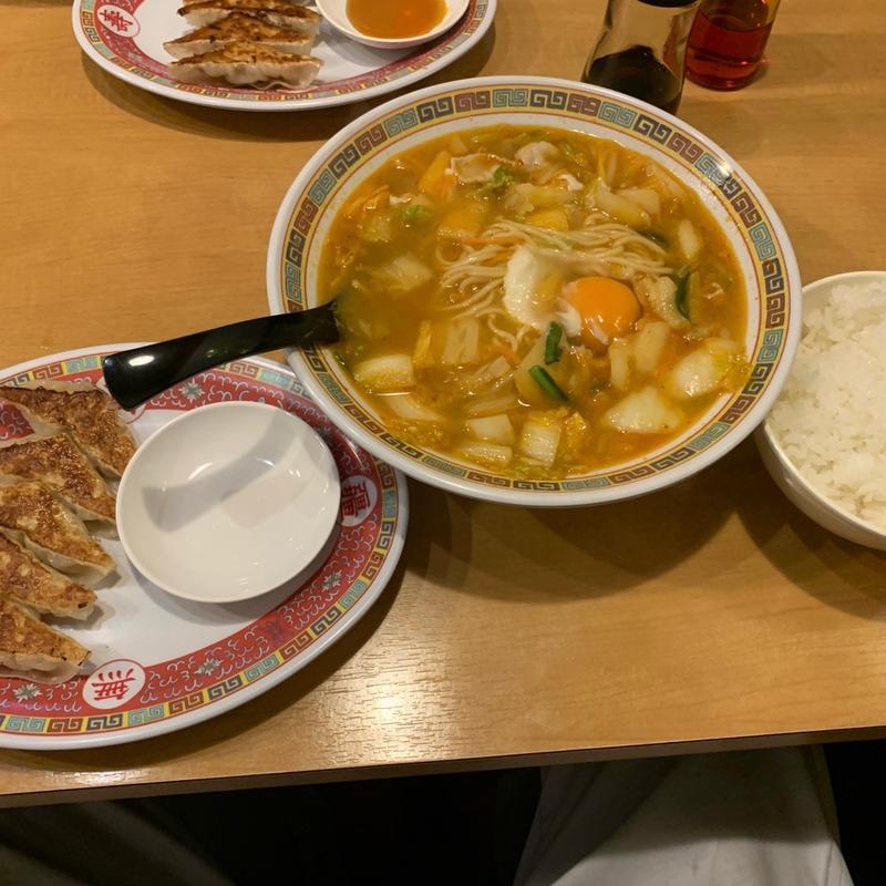 スタミナラーメン　生たまご　餃子　ご飯(天理スタミナラーメン 富雄店 )