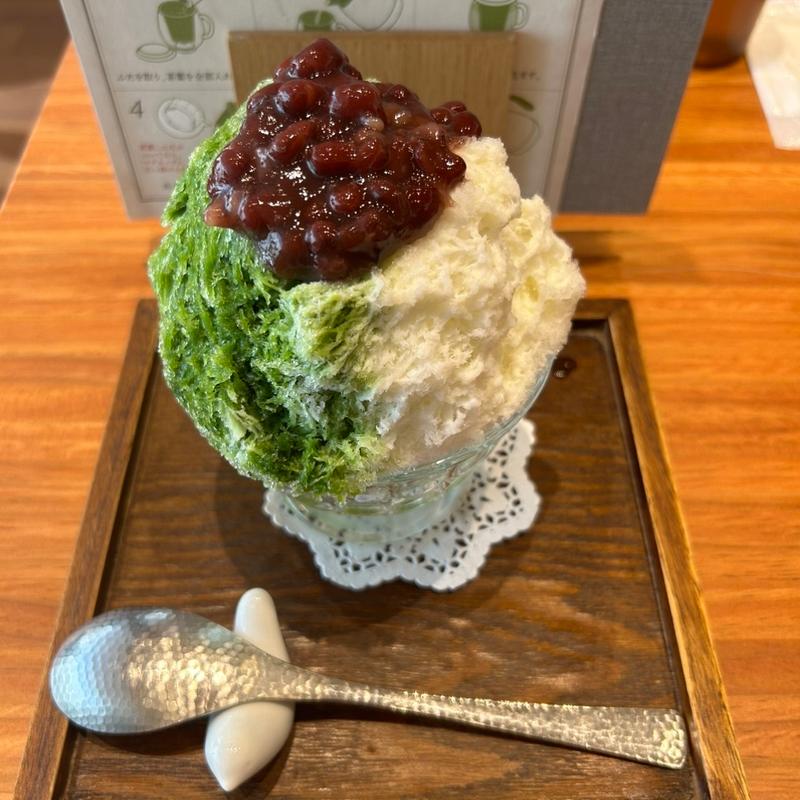 袋布向春園お抹茶&北海道あずき（小盛り）(築地本願寺カフェ Tsumugi)