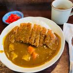 カツカレー(世茂利奈)