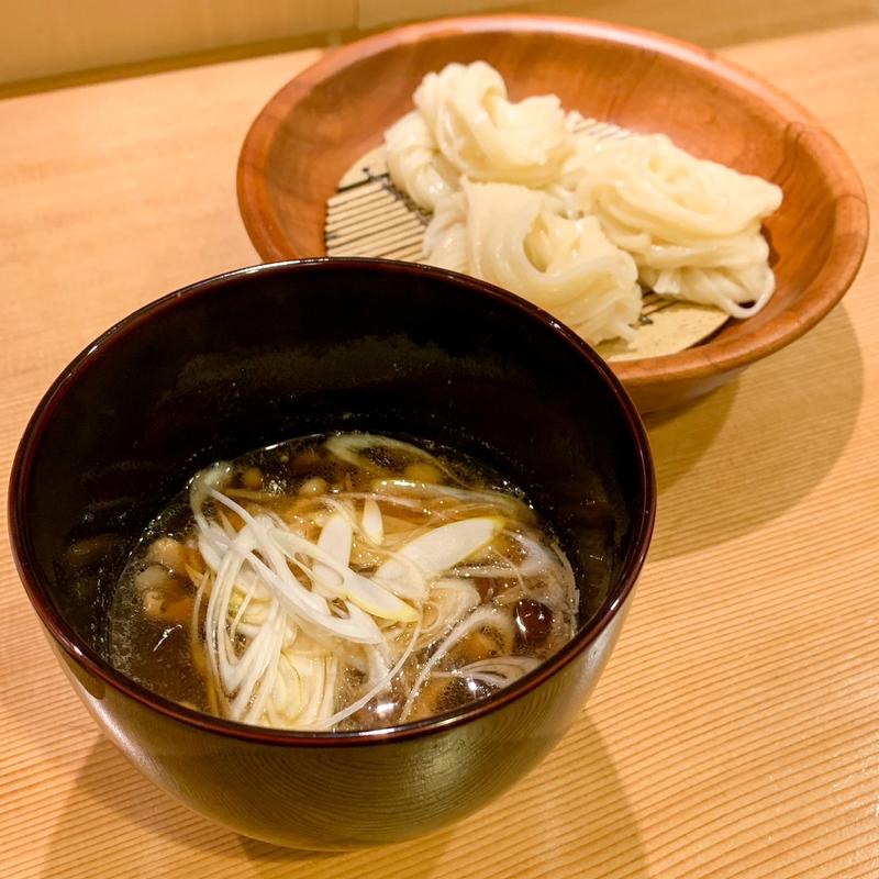 稲庭うどん 黒豚つけ麺(ひがん)