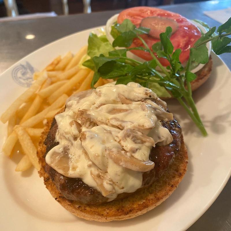 マッシュルームバーガー(ホームワークス 麻布十番店 （Homework's）)