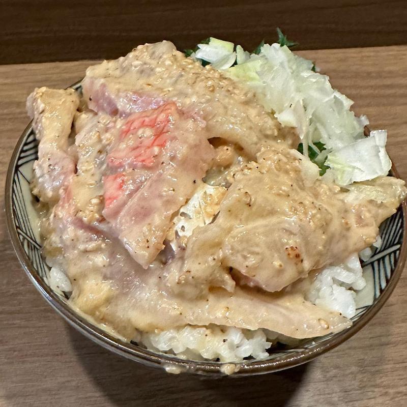 明石鯛と金目鯛のW胡麻ダレ和え丼(がふうあん )