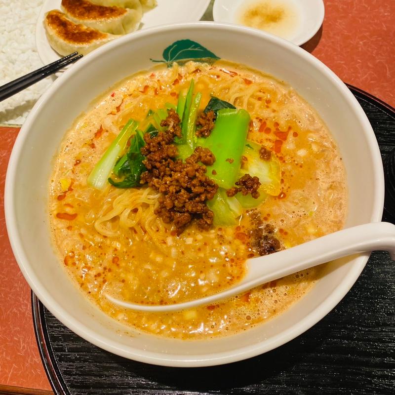 坦々麺(香の木)