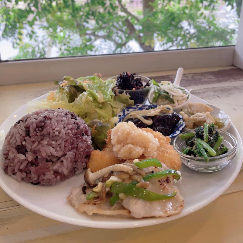 ランチプレート(フレッシュティー ルフナ)