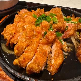 鉄板油淋鶏定食(神保町中華 江南)