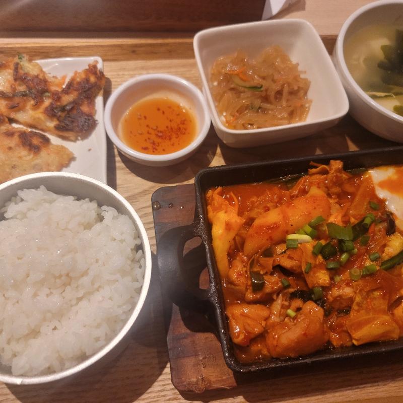 チーズタッカルビ(韓美膳 （ハンビジェ）)