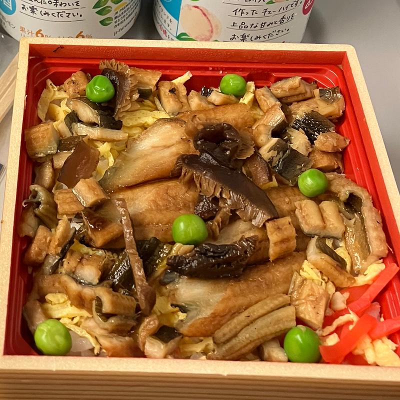 穴子ちらし(吾妻寿司 さんすて岡山店)