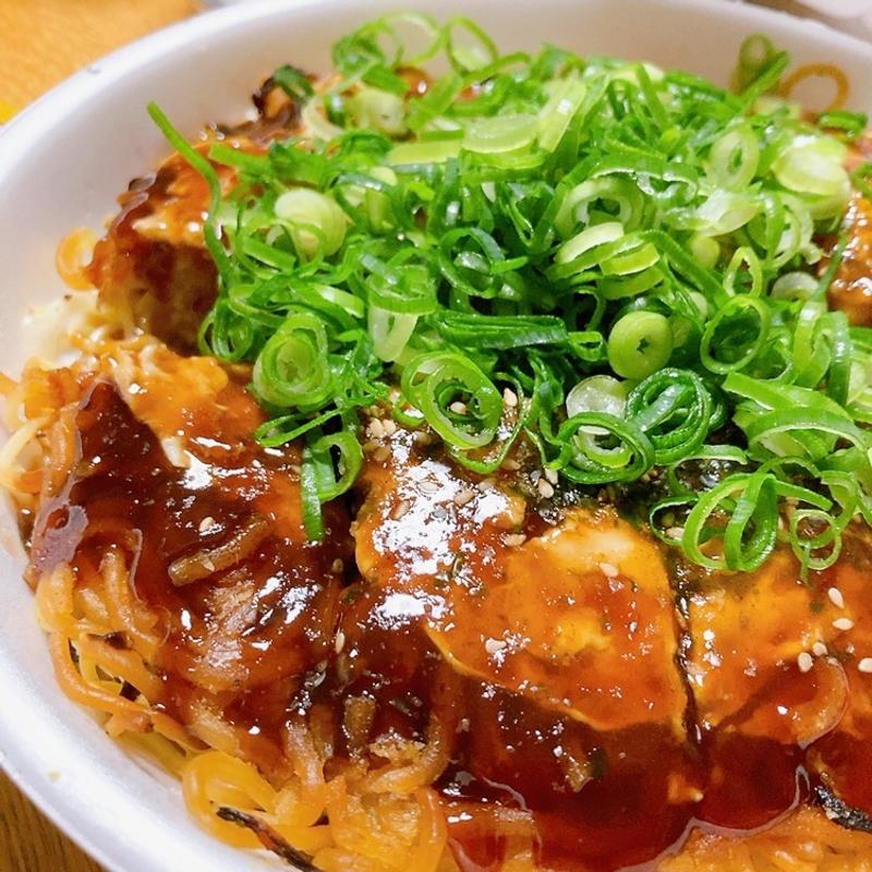 そば肉玉チーズ入り(ますひろ 上八丁堀店)