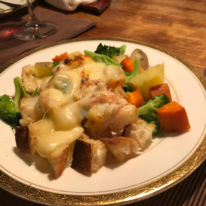 ラクレット(ワインの森 PAR AVION)