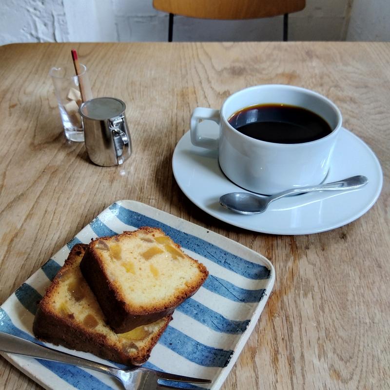 パウンドケーキ（本日のケーキ）(KAKULULU)