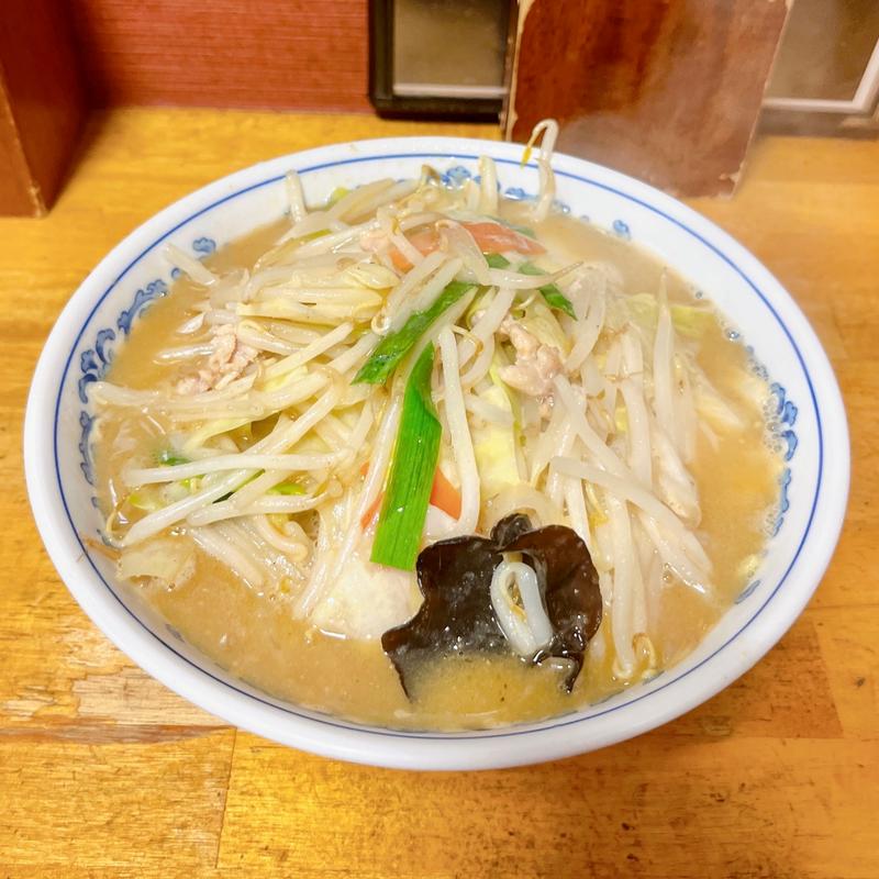 鶏白湯味噌麺(頑固麺飯魂 気むずかし家)