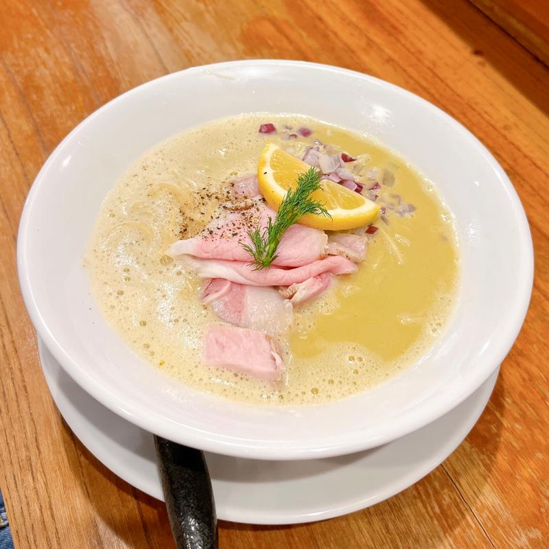 牡蠣と真鯛白湯そば(中華そば 先崎)