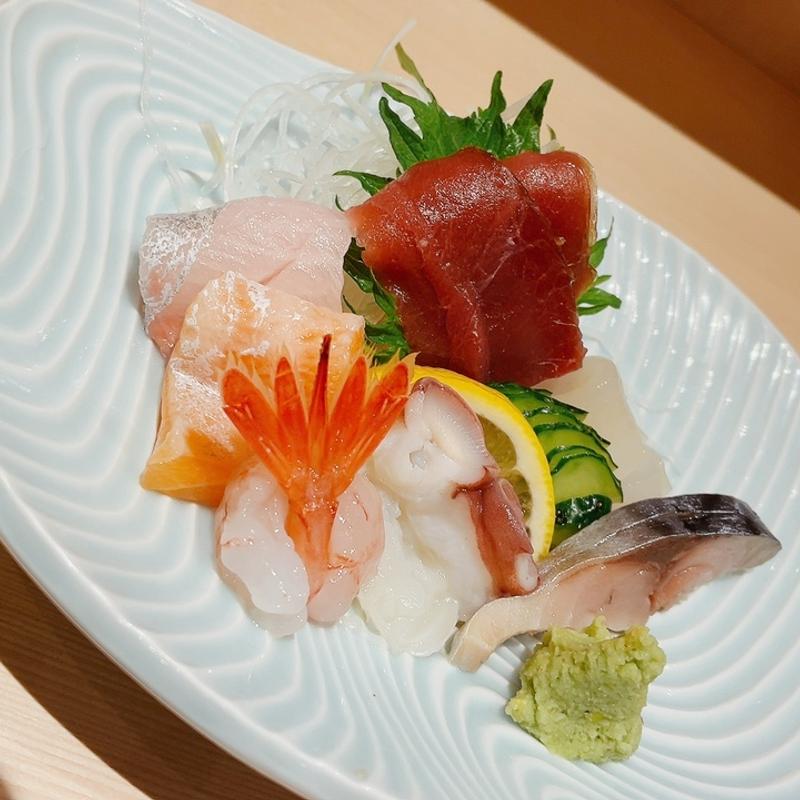お刺身盛り合わせ(おたる亭弥助（OTARUTEI YASUKE）)