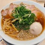 京都熟成特製醤油ラーメン