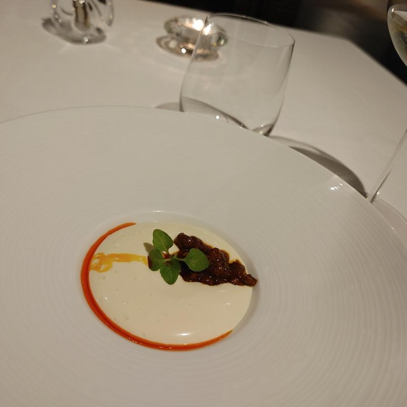 麻婆豆腐(モトイ （ＭＯＴＯＩ）)