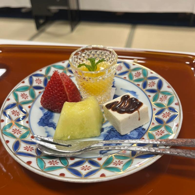 (萬重 （まんしげ）)