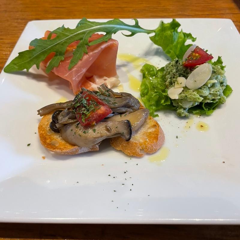 スペシャルランチコース（前菜3種盛り合わせ）(SALVATORE CUOMO ＆ BAR 覚王山)