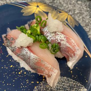 鯵(海転からと市場寿司 （かいてんからといちばずし）)