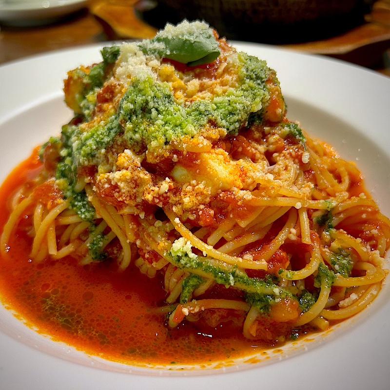 フレッシュトマトとモッツァレラチーズのポモドーロ(ニューヨークキッチン エスパル仙台 （NEW YORK KITCHEN）)