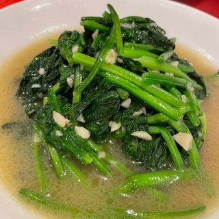 青菜炒め(台湾料理 味仙 大阪マルビル店)