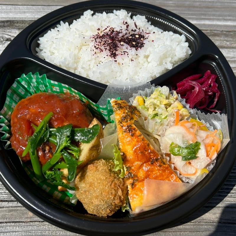 iroiro よくばり弁当(iro+iro 『いろといろ』deli & kitchen)