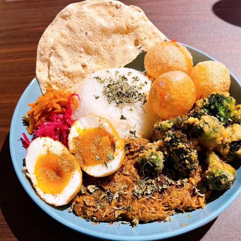 ほろほろチキンの無水カレー(PLANT CURRY (プラント))