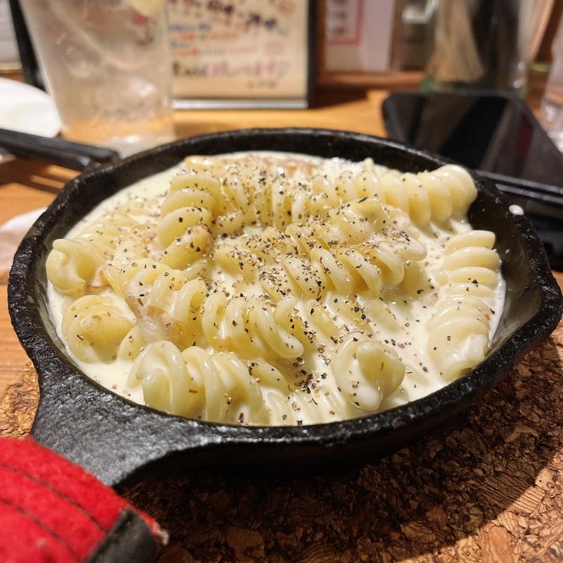 おつまみショートパスタ濃厚チーズ(鉄板バル SOURCE （ソース）)