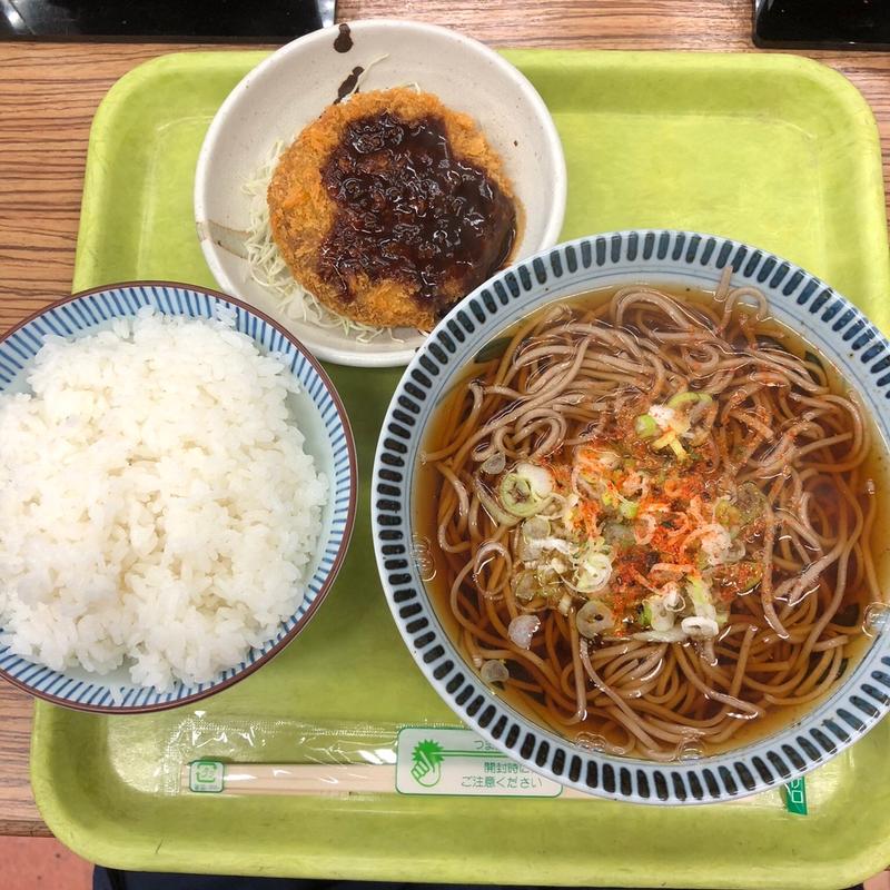 メンチ　そばセット(谷村パーキングエリア(上り線)スナックコーナー )