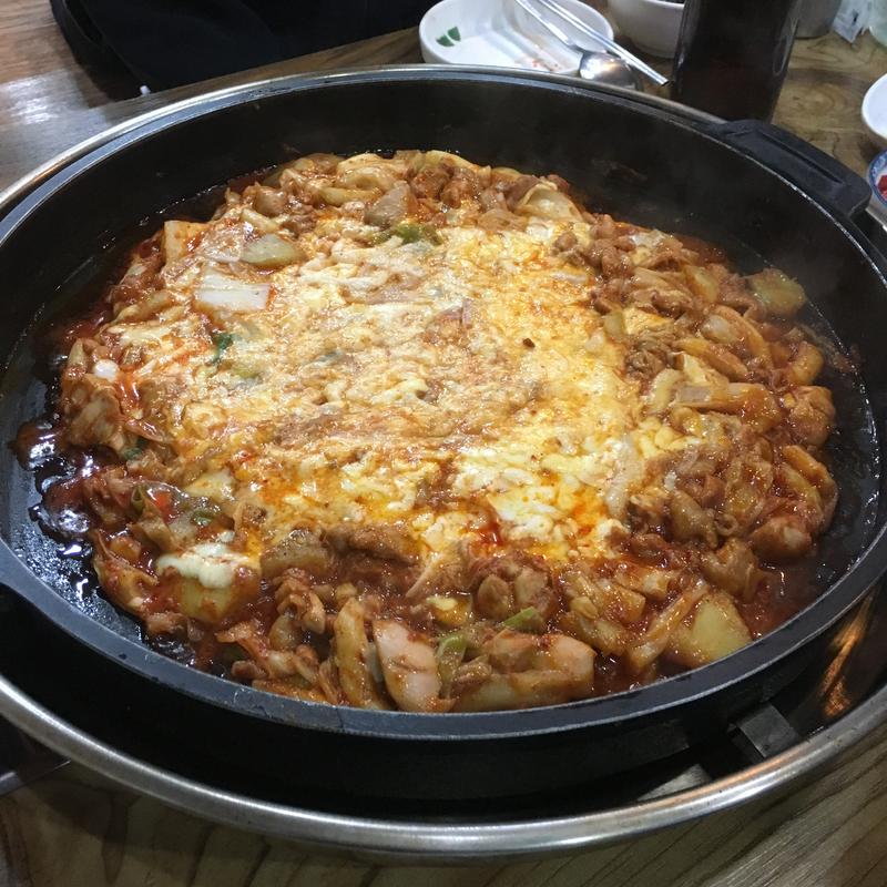 チーズダッカルビ(韓国)