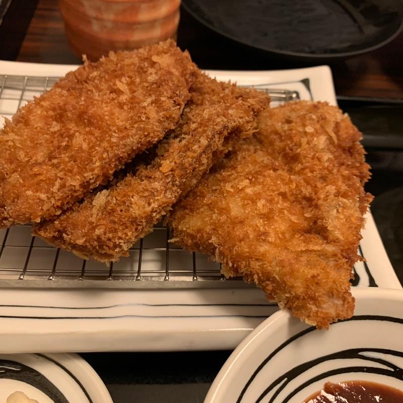 ヒレカツ定食3枚(とんかつ味処　くら)