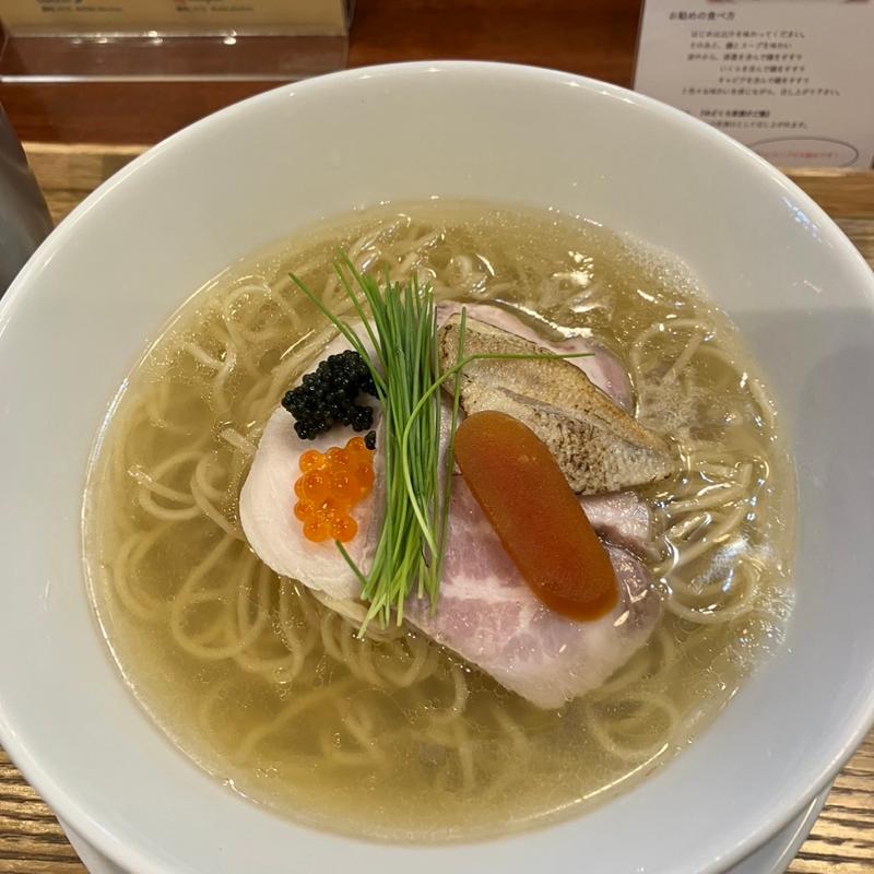 のどぐろ煮干白醤油そば(麺処しろくろ)