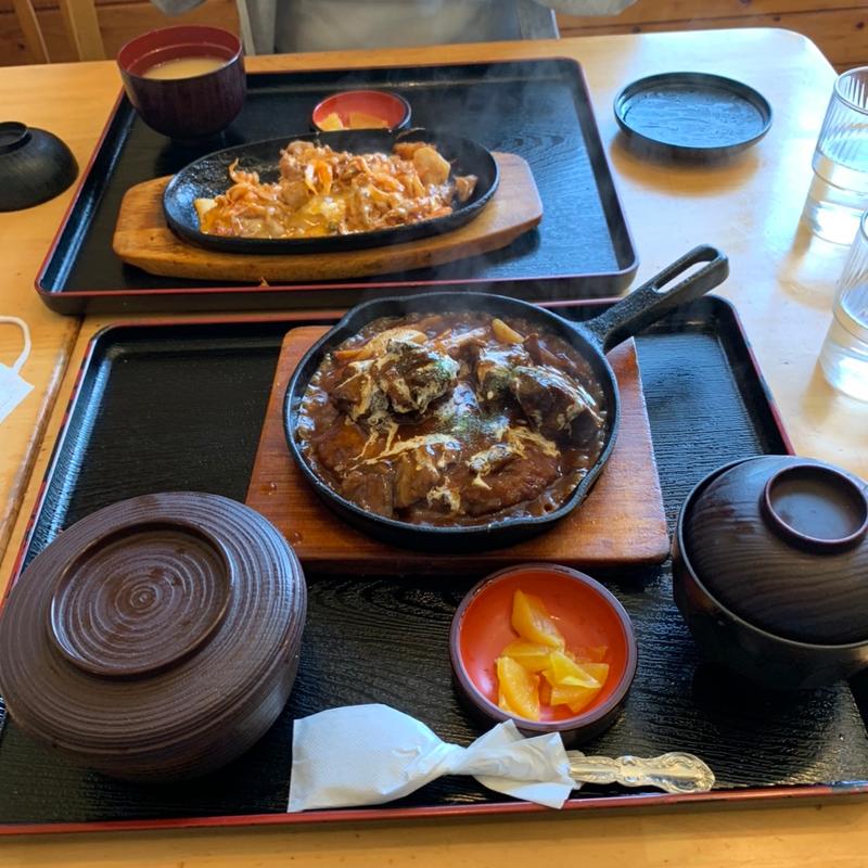 ビーフシチューハンバーグ(元祖味里本店)