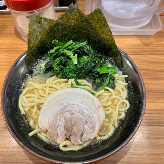 醤油ラーメン(壱角家 戸塚西口店)